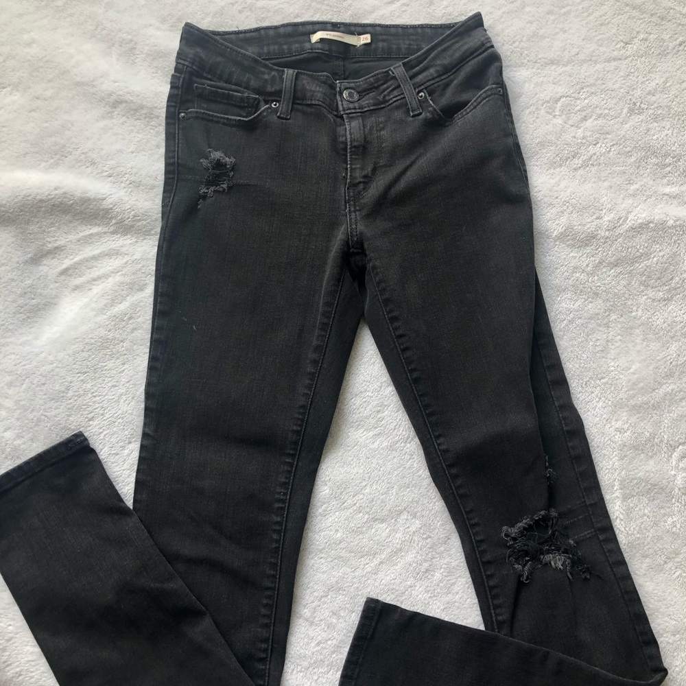Levi black skinny jeans
